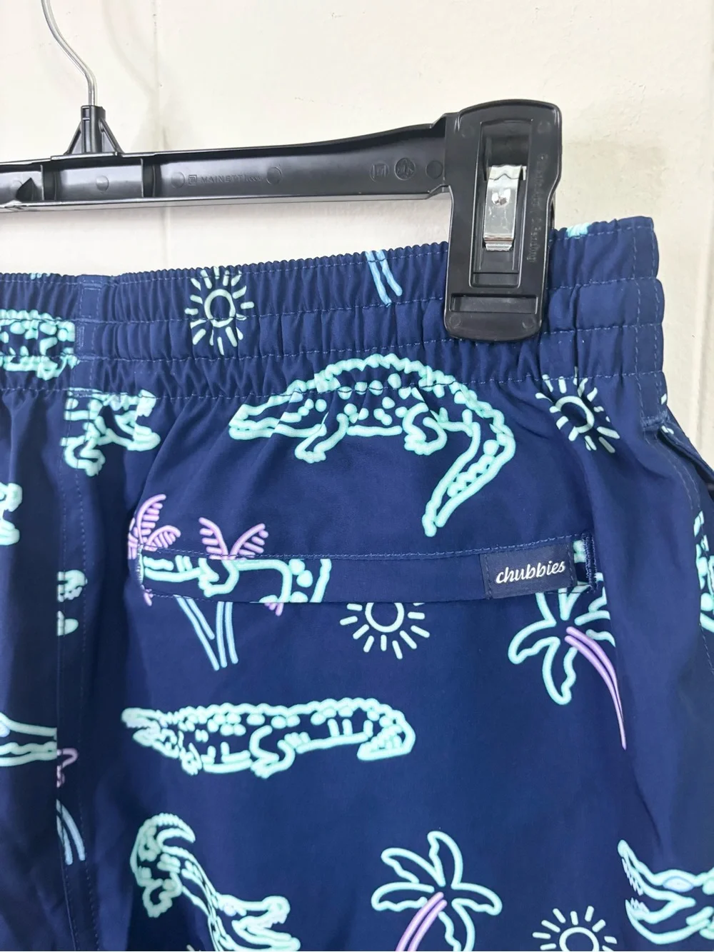 Chubbies The Neon Glades Stretch Swim Trunks size M 5.5 inch new navy blue